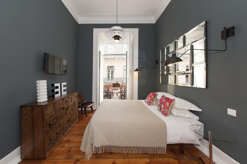 Lisbon Cheese & Wine Suites Room photo