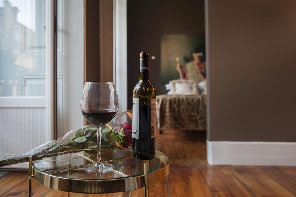 Lisbon Cheese & Wine Suites Room photo